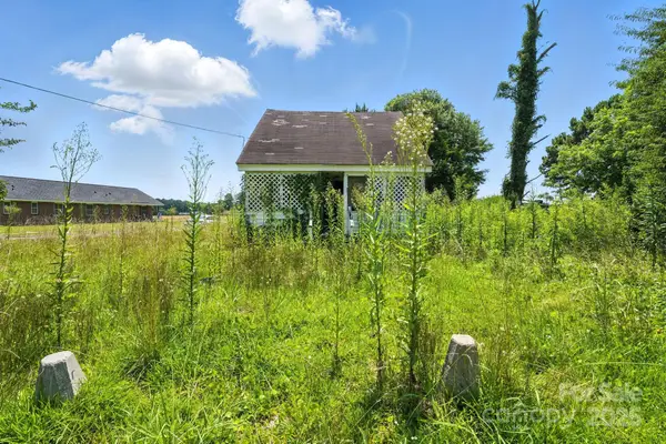 603 Suggs Street, Beulaville, NC 28518