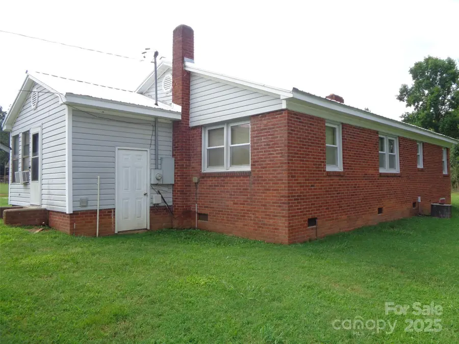 634 Race Path Church Road, Ellenboro, NC 28040 - Image #2