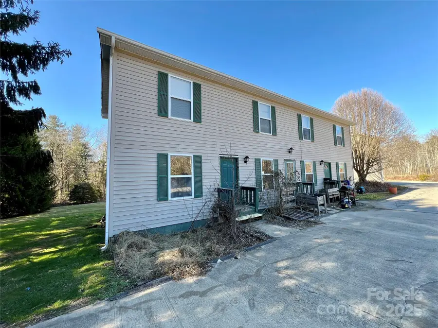 3 Wesley Branch Road, Asheville, NC 28806 - Image #2