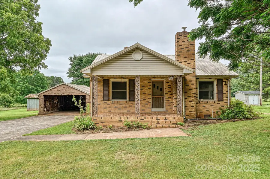 1212 Salem Church Road, Lincolnton, NC 28092 - Image #2