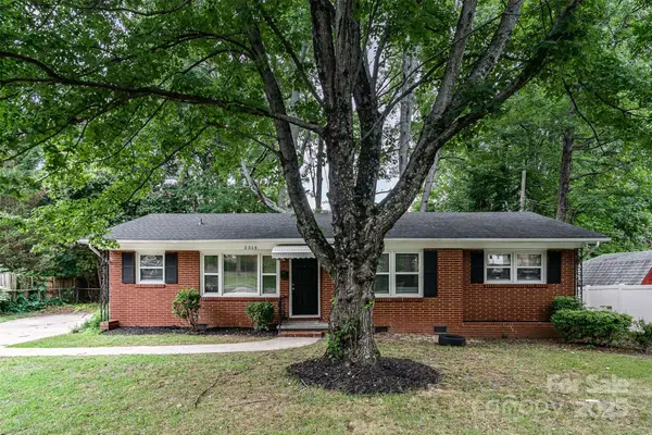 2314 Westerly Hills Drive, Charlotte, NC 28208