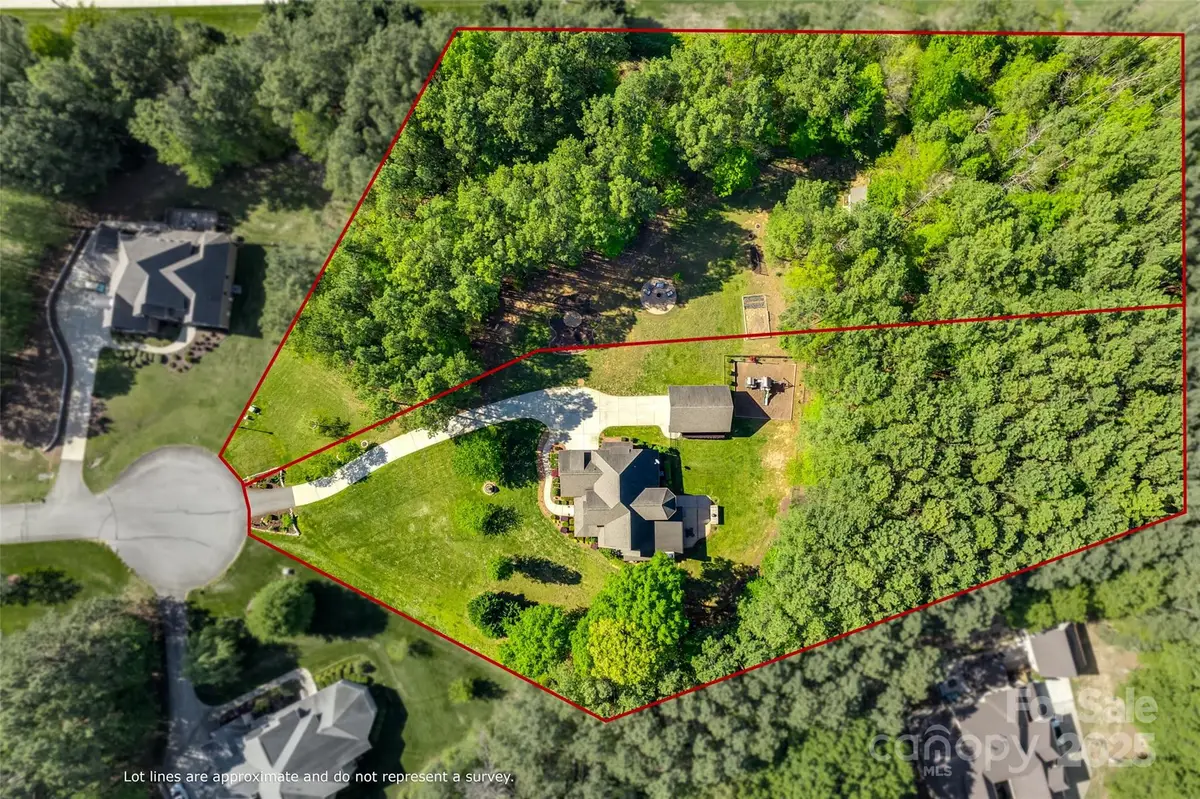 545 Little Cove Lane, Lake Wylie, SC 29710 - Image #1