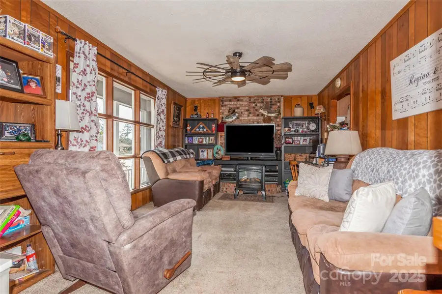 511 E Church Street, Kershaw, SC 29067 - Image #2