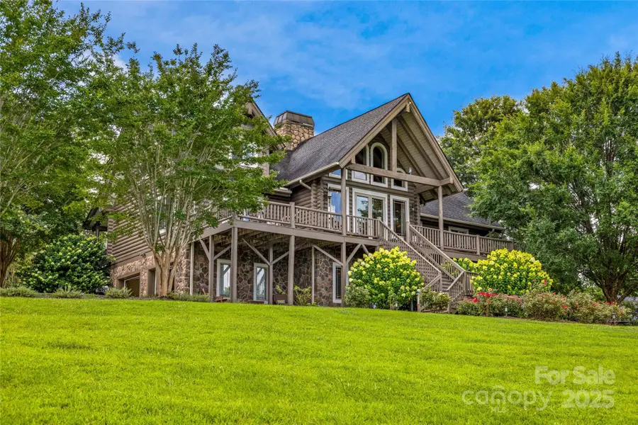 112 Sunny Morning Court, Hendersonville, NC 28792 - Image #3