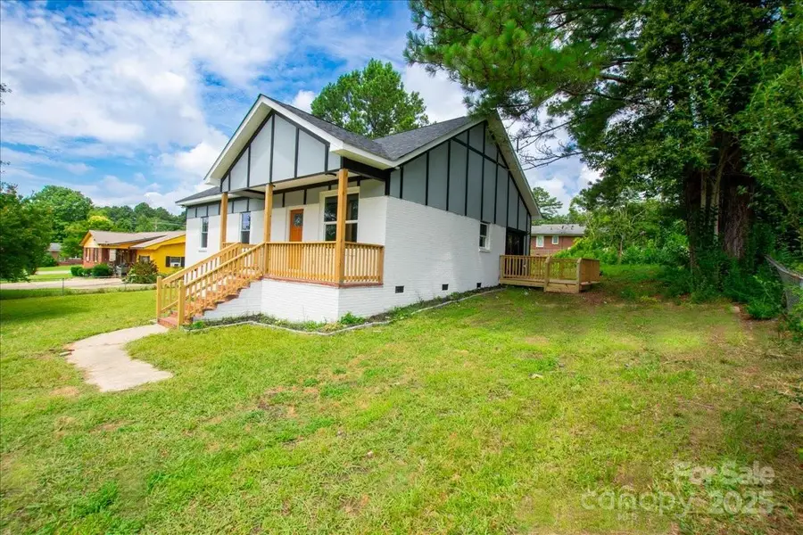 609 Maple Street, Chester, SC 29706 - Image #3