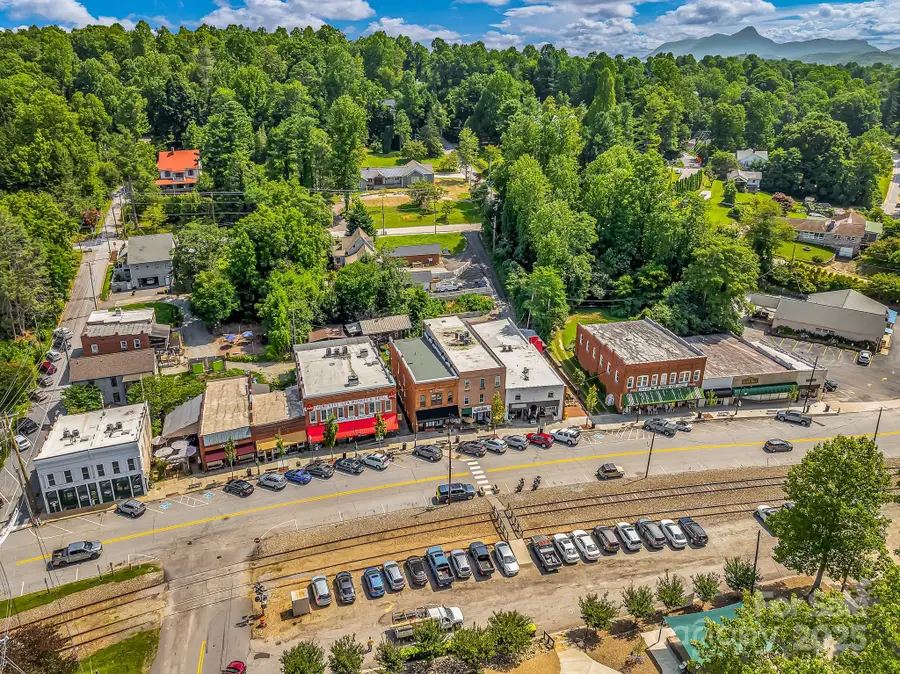 75 Charles Street, Saluda, NC 28773 - Image #3