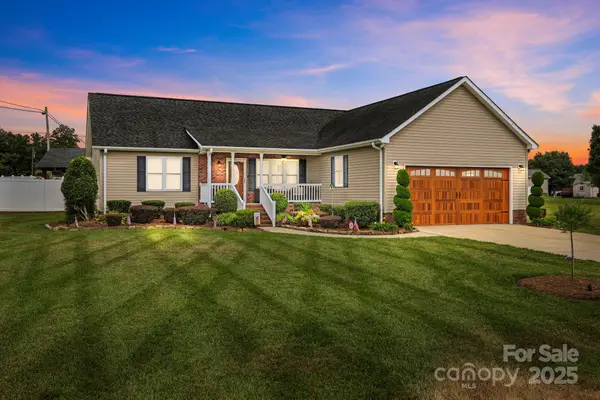 1974 Redwood Drive, Oakboro, NC 28129