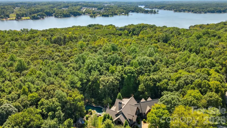 9208 Flying Eagle Lane, Charlotte, NC 28278 - #2