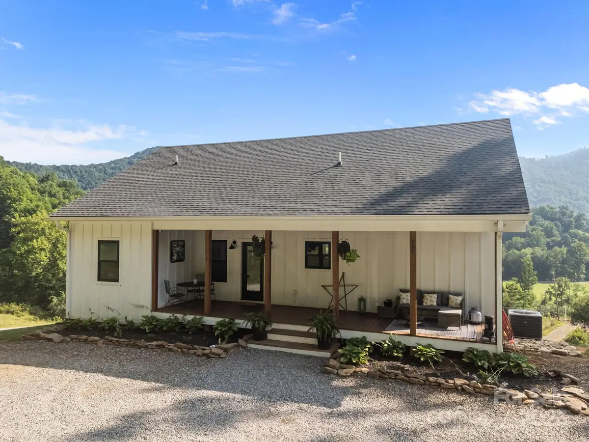 131 Tobacco Trail, Canton, NC 28716 - Image #1