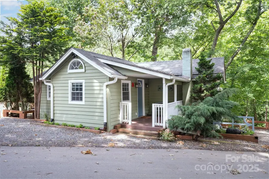 5 Arbutus Road, Asheville, NC 28805 - Image #2