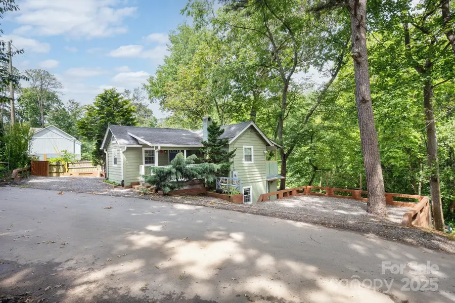 5 Arbutus Road, Asheville, NC 28805 - Image #3