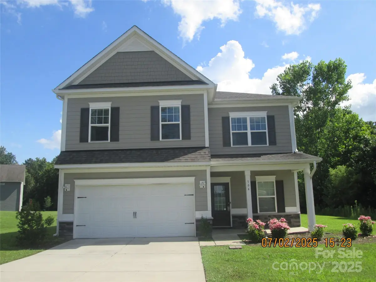 504 Stone River Parkway, Mount Holly, NC 28120 - Image #1