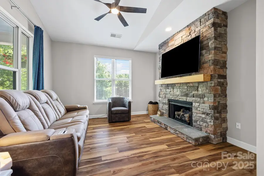 706 Northeast Drive, Davidson, NC 28036 - Image #3