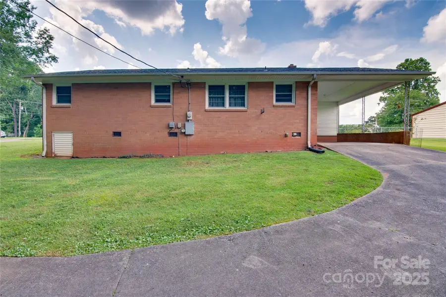 2319 Tin Mine Road, Lincolnton, NC 28092 - Image #2
