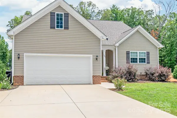 5203 Lawyers Road E, Wingate, NC 28174