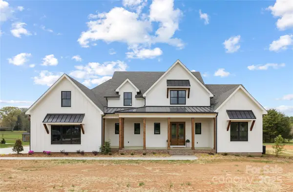 111 Monbo Meadows Lane, Statesville, NC 28677