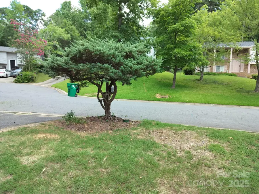 1216 Ogden Place, Charlotte, NC 28213 - Image #3