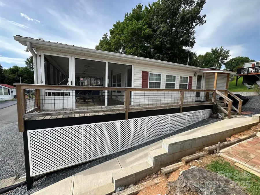 122 Maple Street, New London, NC 28127 - Image #3