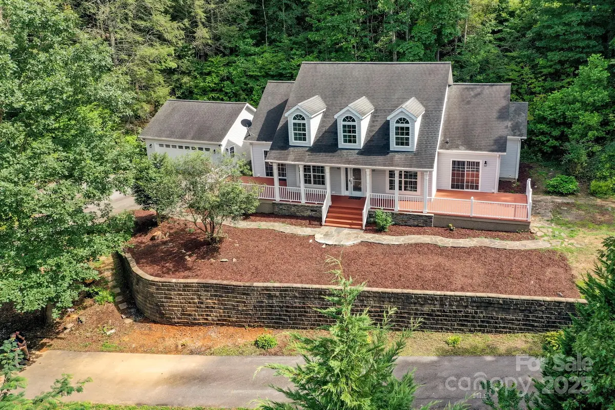 402 Sweetbriar Road N, Lake Lure, NC 28746 - Image #1