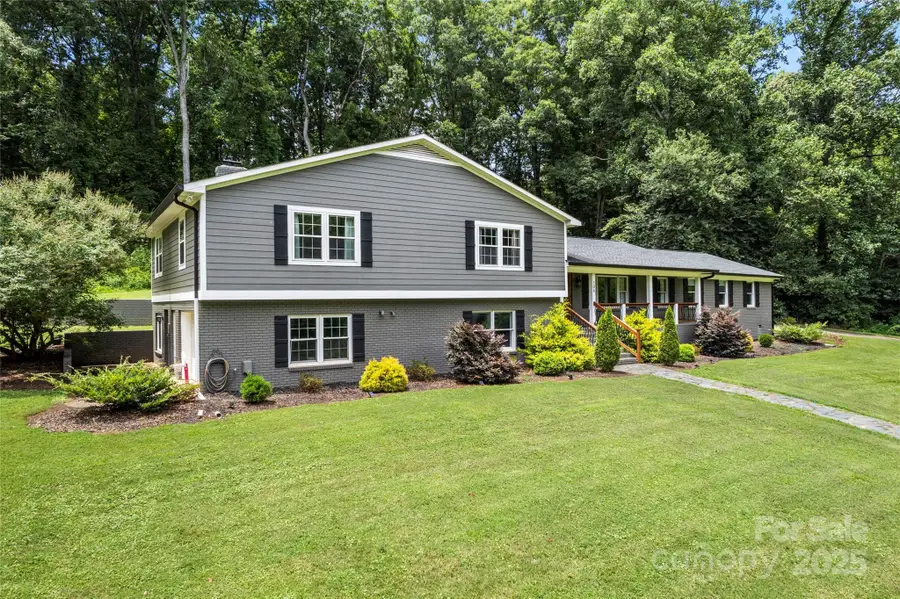 106 Brookmeade Drive, Statesville, NC 28625 - Image #2