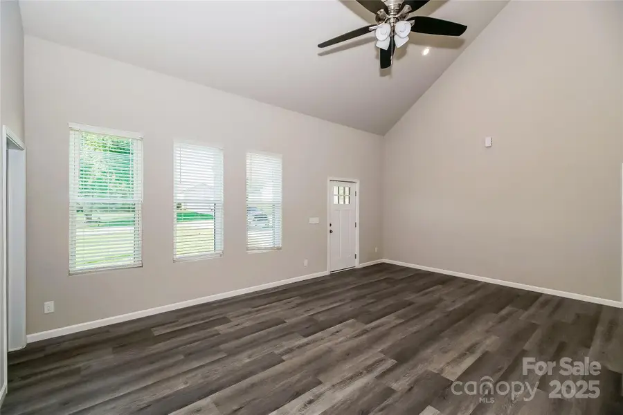 131 Clearview Road, Statesville, NC 28625 - Image #3