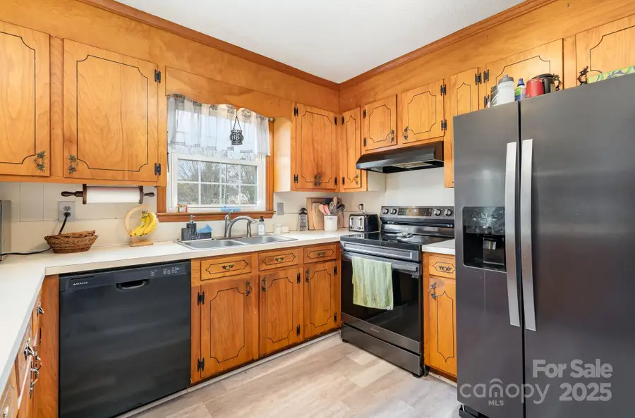 122 Devenny Road, Cherryville, NC 28021 - Image #3