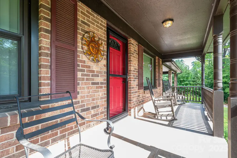 3076 Gates Road, Lincolnton, NC 28092 - Image #2