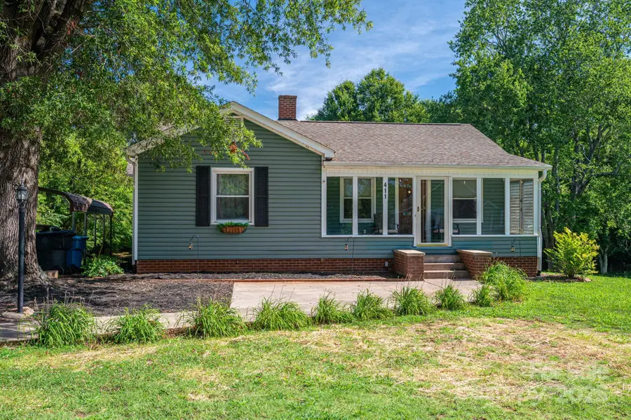 411 Arlington Street, Forest City, NC 28043 - Image #2