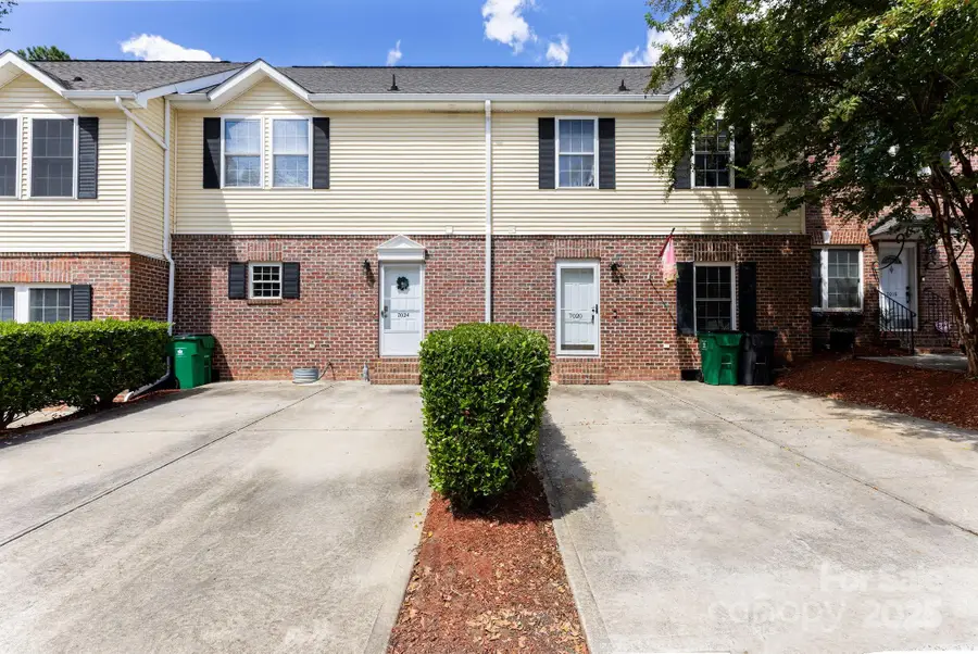 7020 Walnut Ridge Court, Charlotte, NC 28217 - Image #3