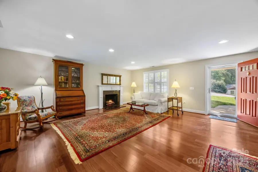 50 S Griffing Boulevard, Asheville, NC 28804 - Image #3
