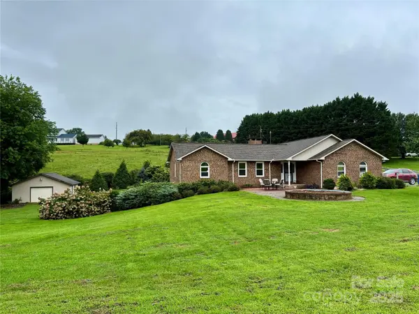 1633 Jamestown Road, Morganton, NC 28655