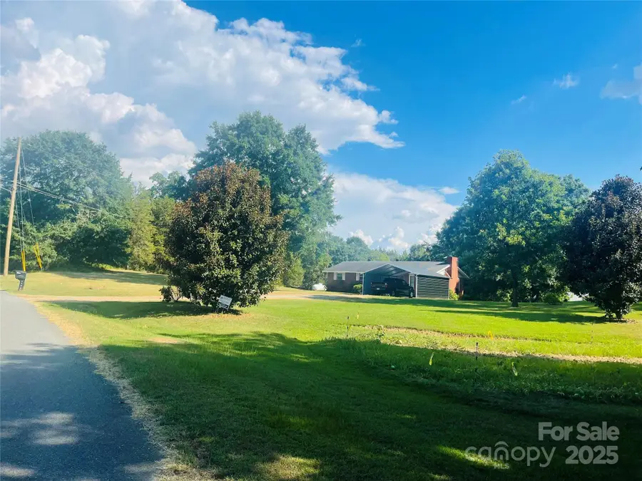 2616 Wildlife Road, Charlotte, NC 28214 - Image #3