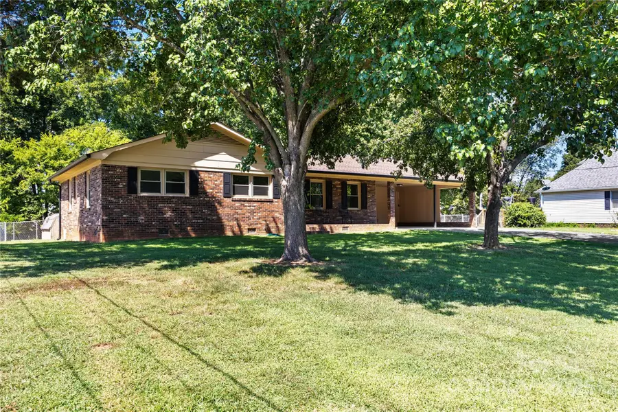 168 Mooreland Road, Mooresville, NC 28117 - Image #2