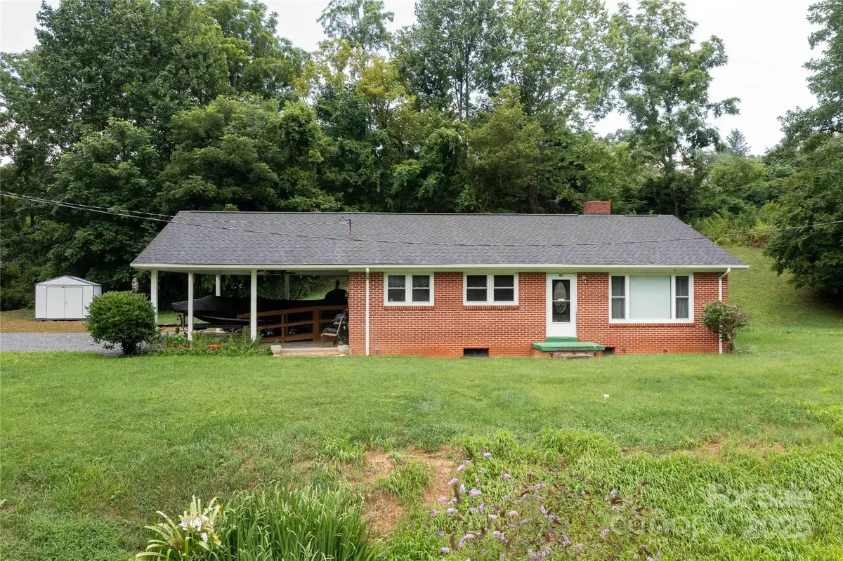 40 Double Island Road, Burnsville, NC 28714 - Image #1