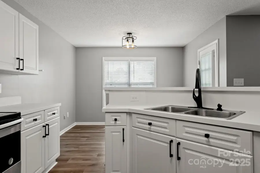 7621 Rolling Meadows Lane, Huntersville, NC 28078 - Image #3