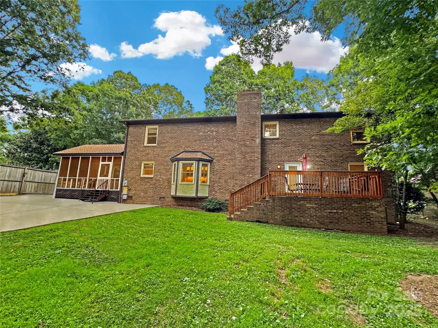 3245 15th Street Ne, Hickory, NC 28601 - Image #2