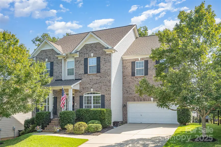 2422 Orofino Court, Charlotte, NC 28269 - Image #2