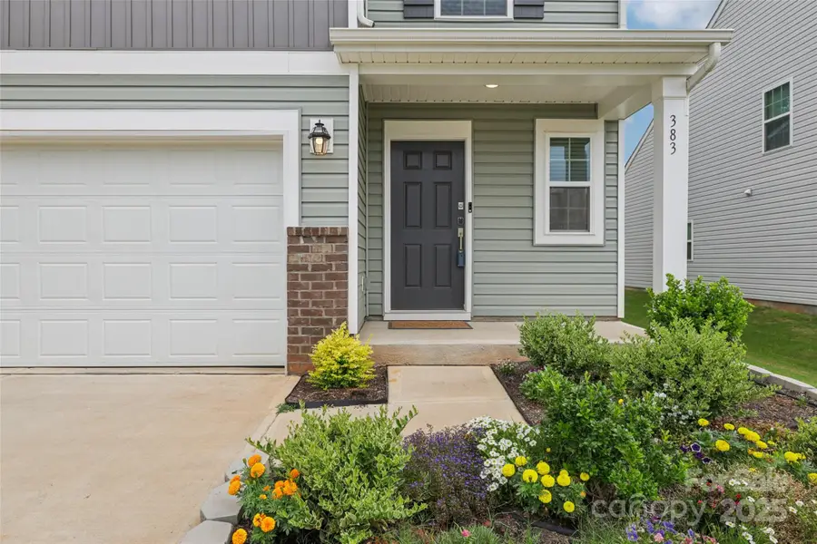 383 Hollingswood Drive, Statesville, NC 28625 - Image #2