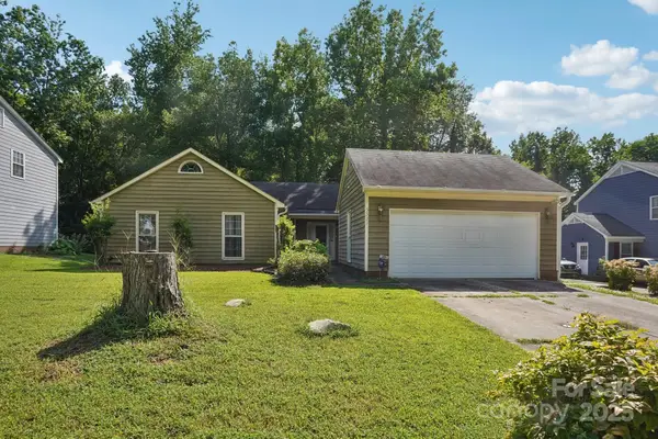 5531 Doverstone Court, Charlotte, NC 28208