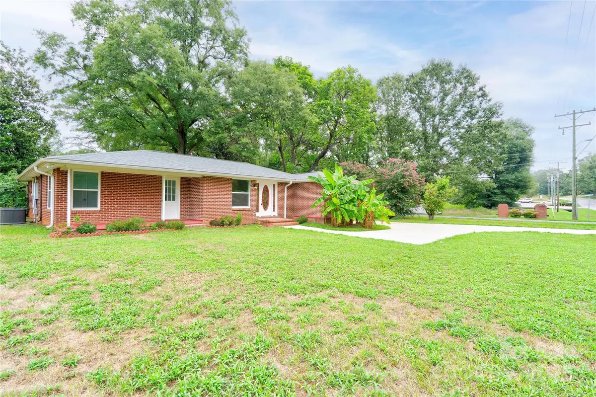 245 E College Avenue, Shelby, NC 28152 - Image #1