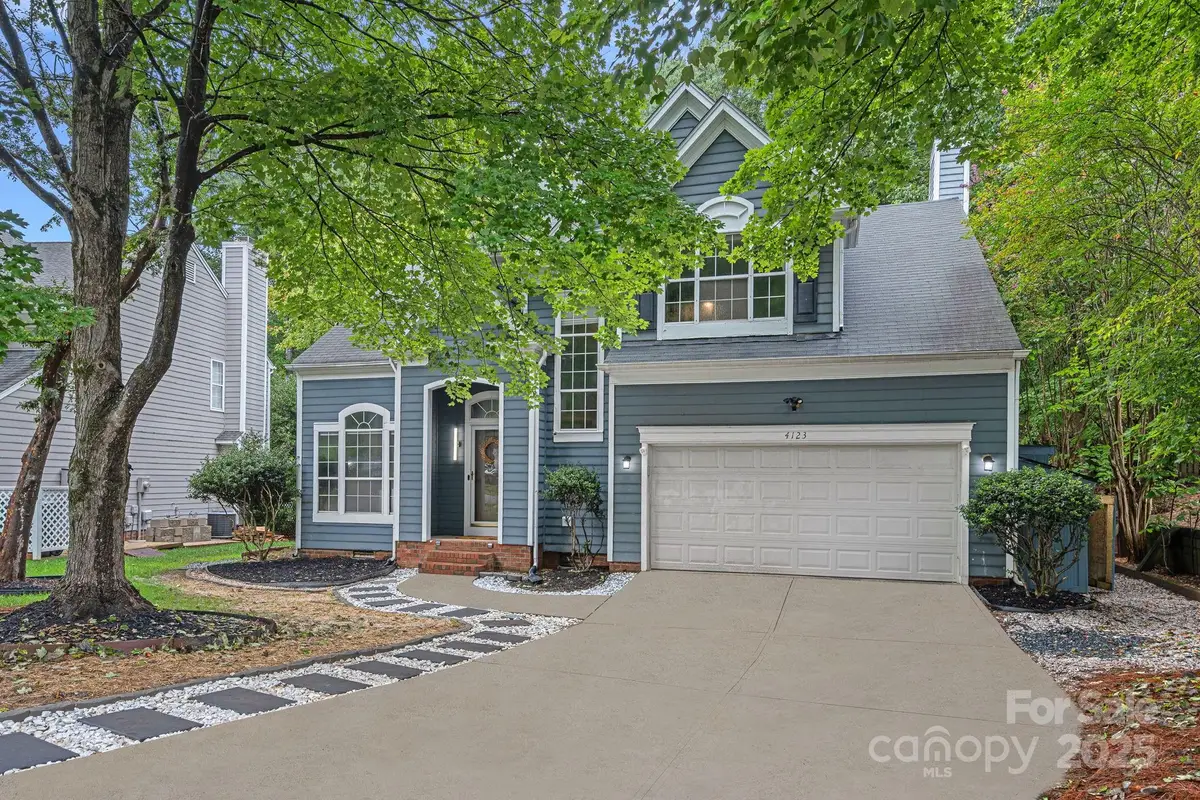 4123 Beauvista Drive, Charlotte, NC 28269 - Image #1