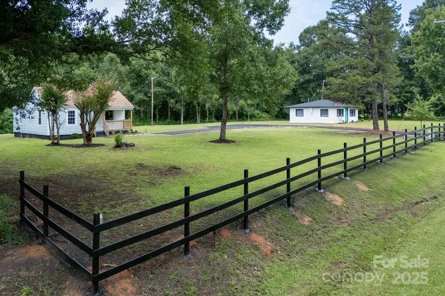 2091 & 2095 Catawba River Road, Fort Lawn, SC 29714 - Image #2