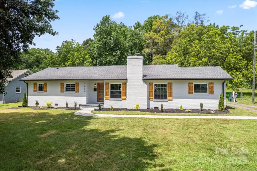 1420 Lakedell Drive, Charlotte, NC 28215 - Image #3