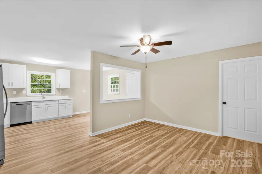 126 Mandy Lane, Statesville, NC 28677 - Image #3