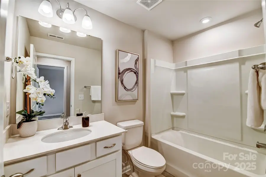 2642 Selbourne Drive, Gastonia, NC 28052 - Image #3