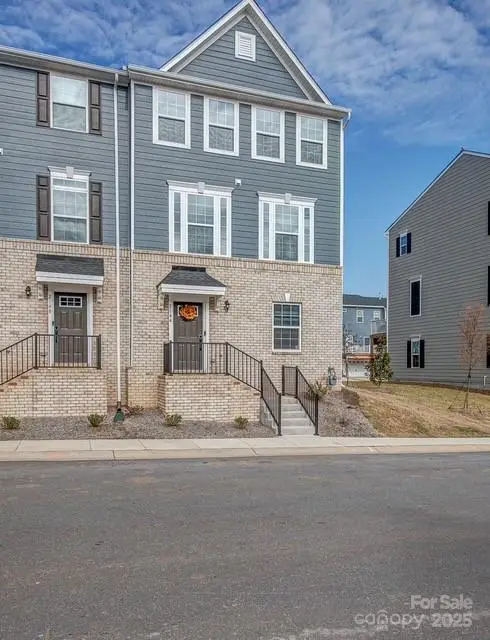 2144 Autumn Cyprus Avenue, Gastonia, NC 28054