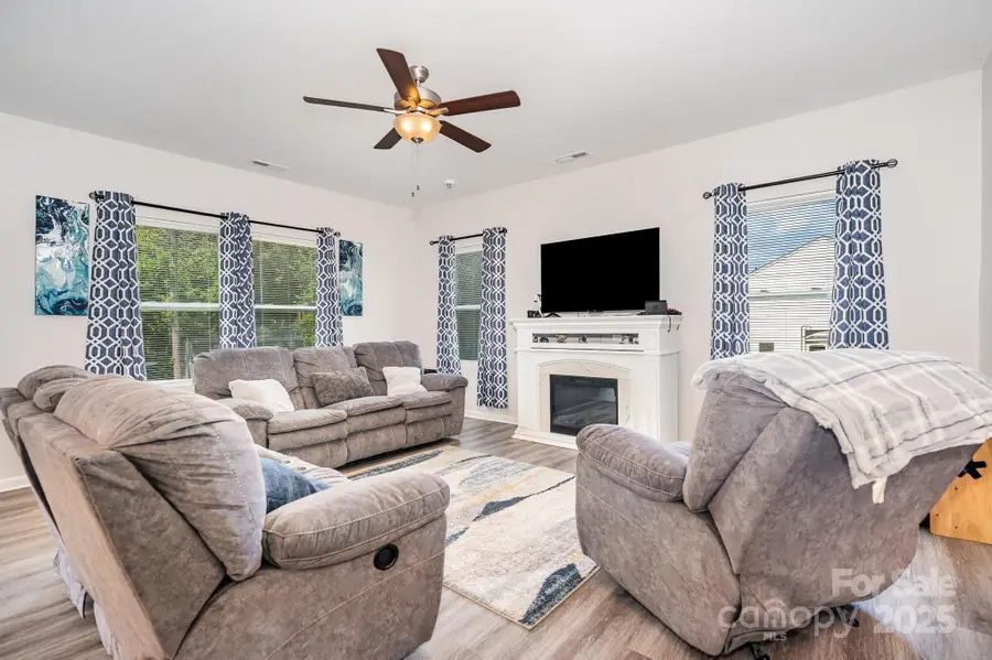 3536 Driftwood Drive, Gastonia, NC 28056 - Image #2