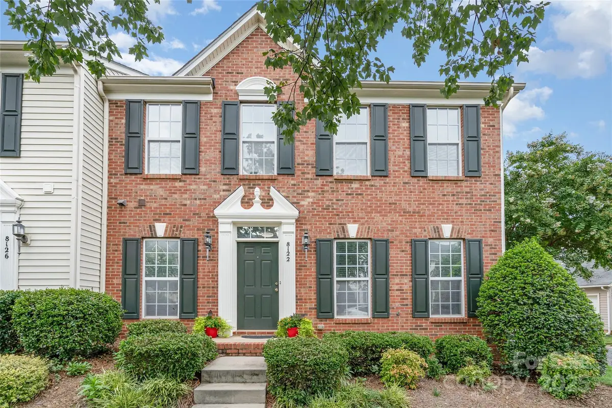 8122 Bridgegate Drive, Huntersville, NC 28078 - Image #1