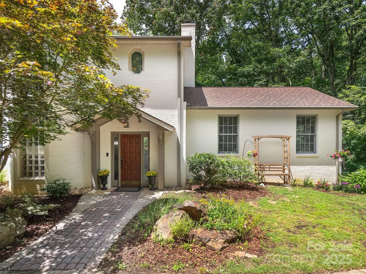 608 Upper Sondley Drive, Asheville, NC 28805 - Image #1