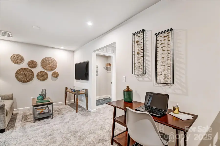 2648 Selbourne Drive, Gastonia, NC 28052 - Image #2